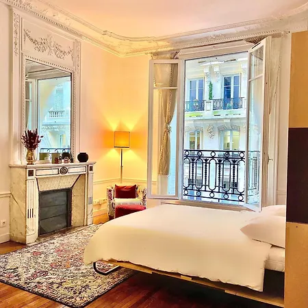 Arc De Triomphe 5 Minutes Away By Walk Apartment *